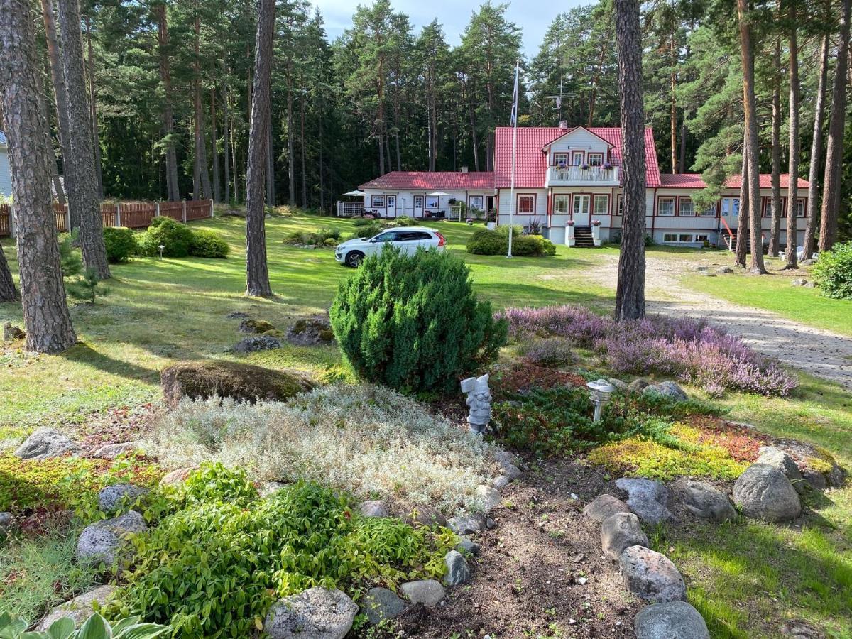 Sinisalu Apartments Käsmu Esterno foto